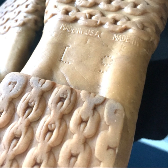 LL Bean Waterproof Duck Boot shoes 9 brown Maine - Picture 3 of 7